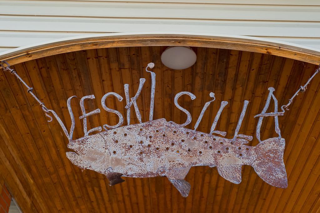 Veskisilla Hotel Türi Exteriör bild